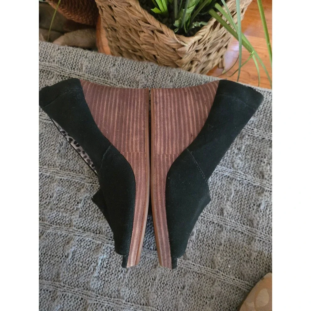 Toms black suede